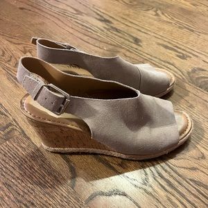 Franco Sarto Tan Suede Espadrille sling backs